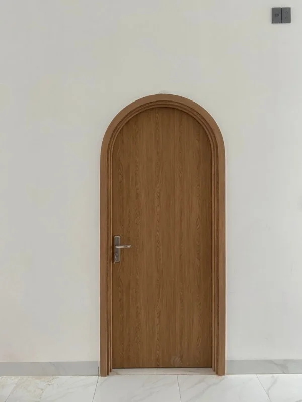 Giá cửa vòm Composite tại Long An