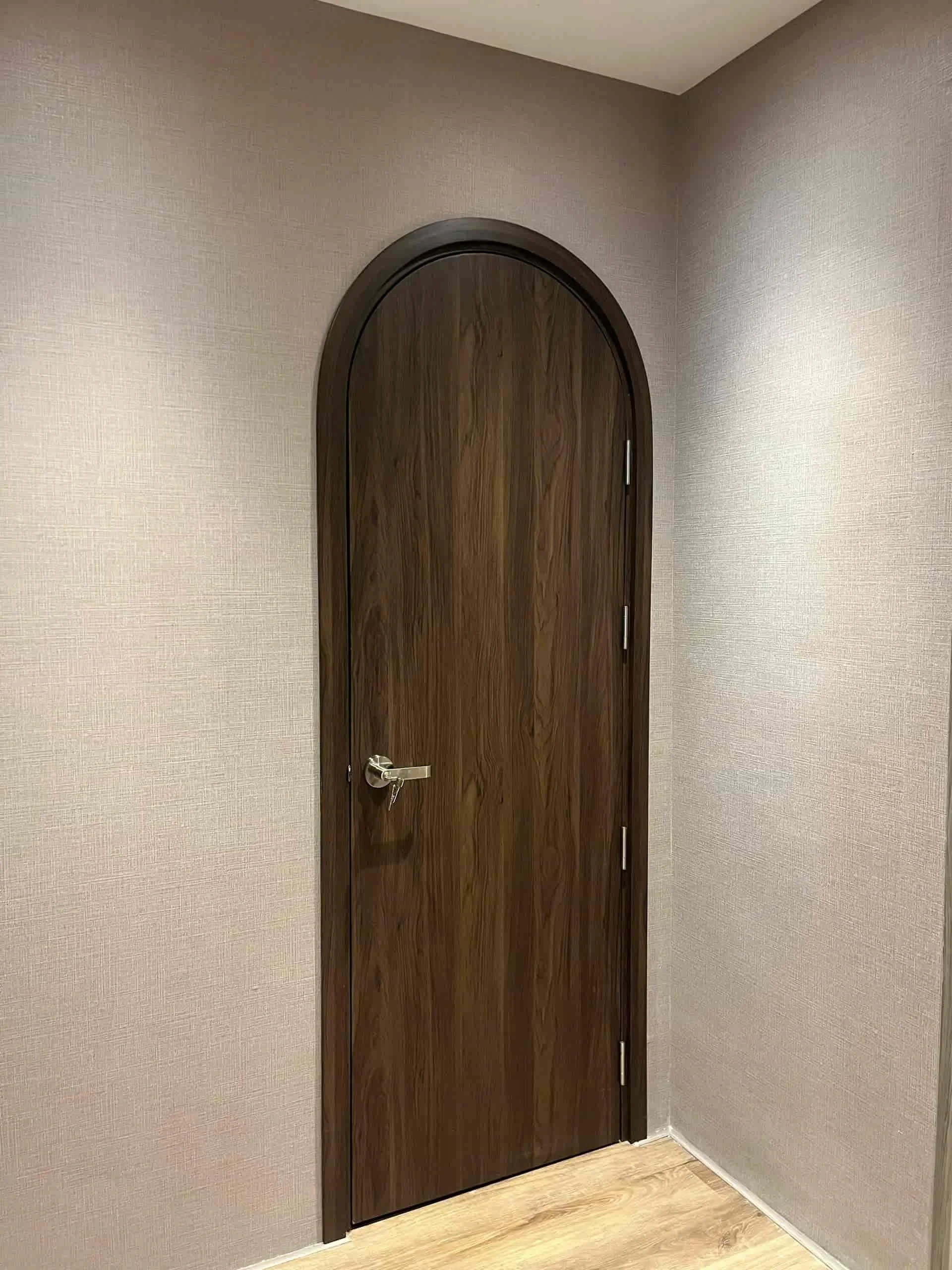 Cửa vòm Composite tại Gia Lai