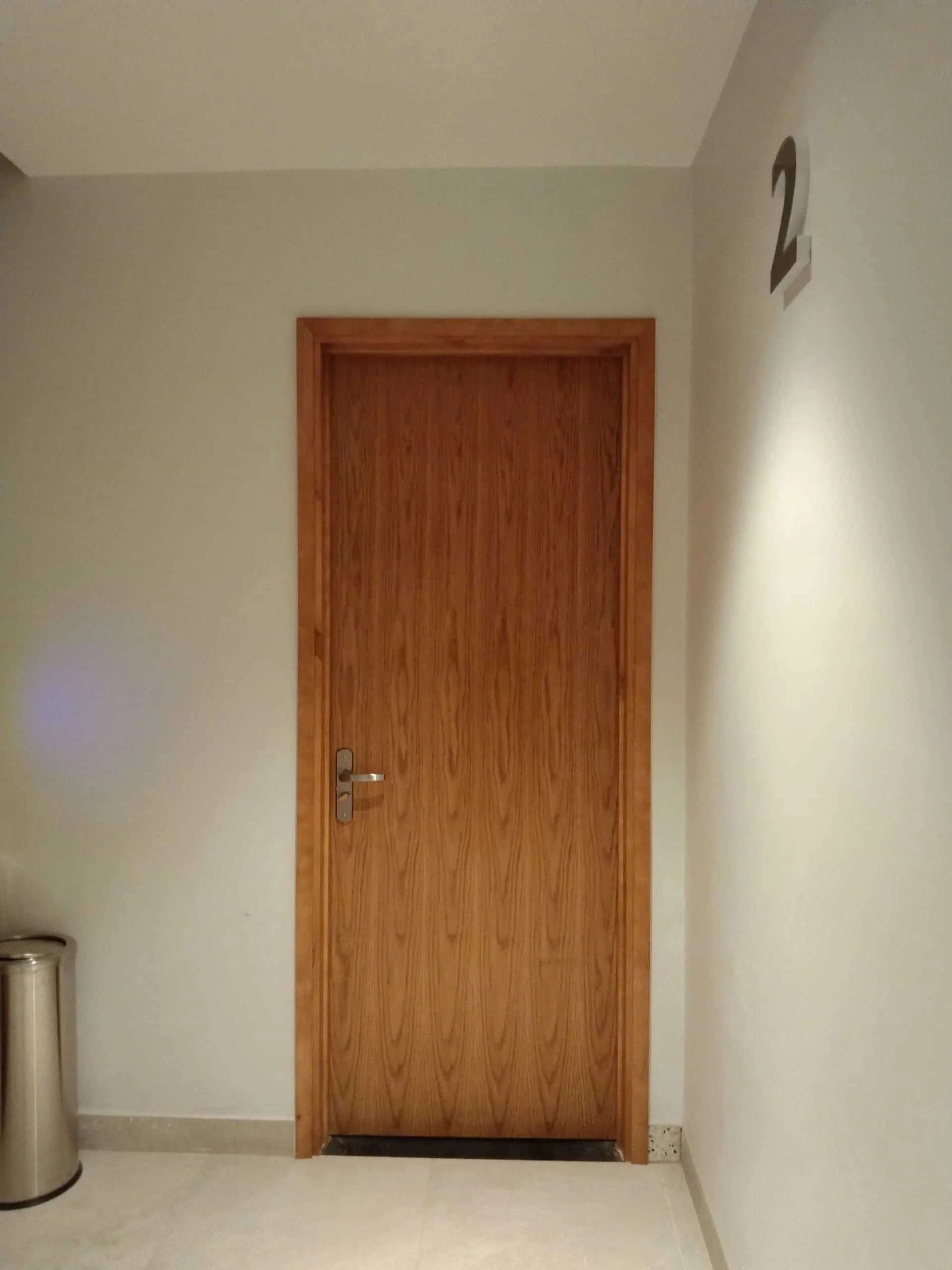 Giá cửa gỗ chống cháy tại Nha Trang