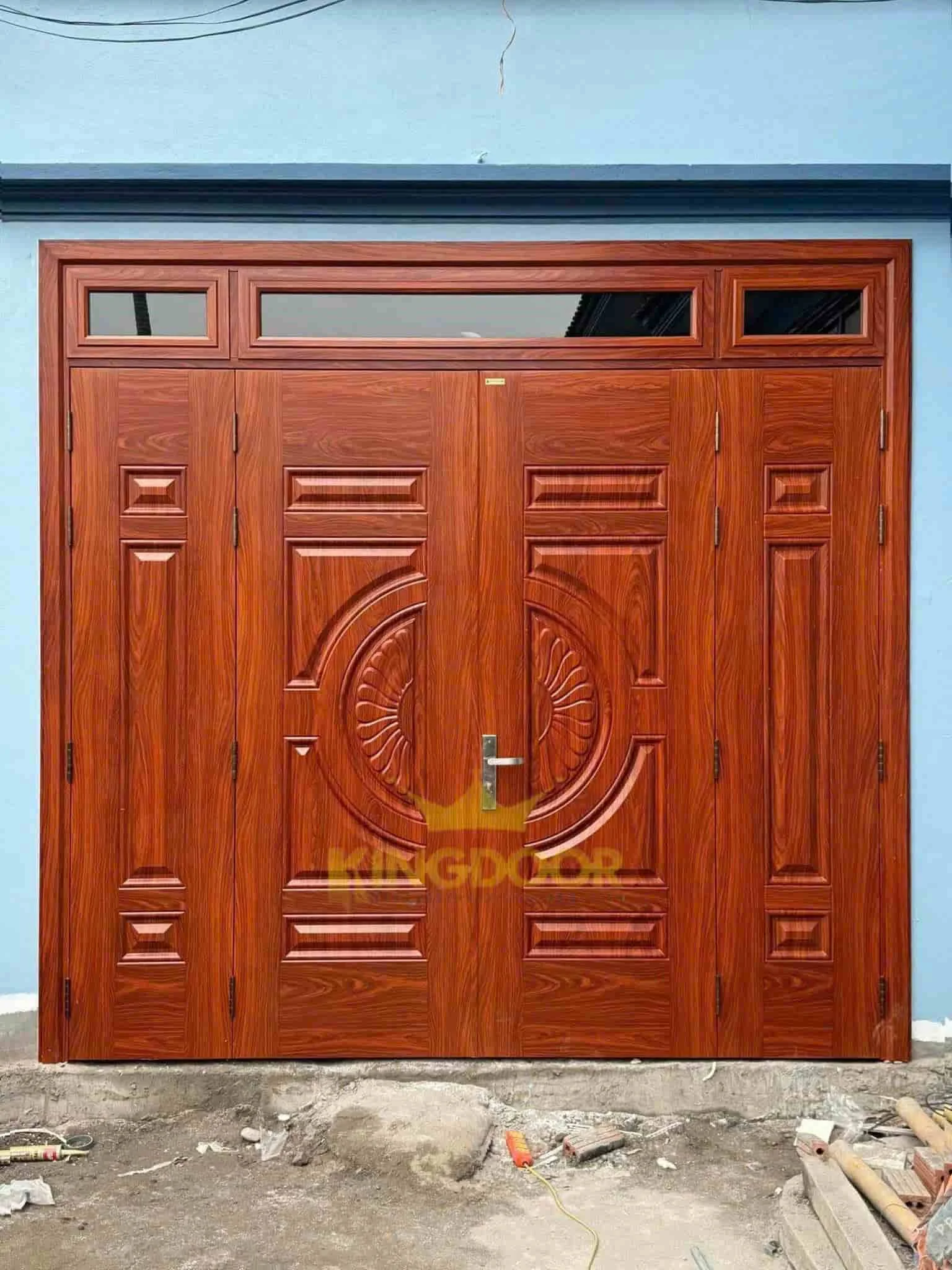 Giá cửa thép vân gỗ tại Phan Rang