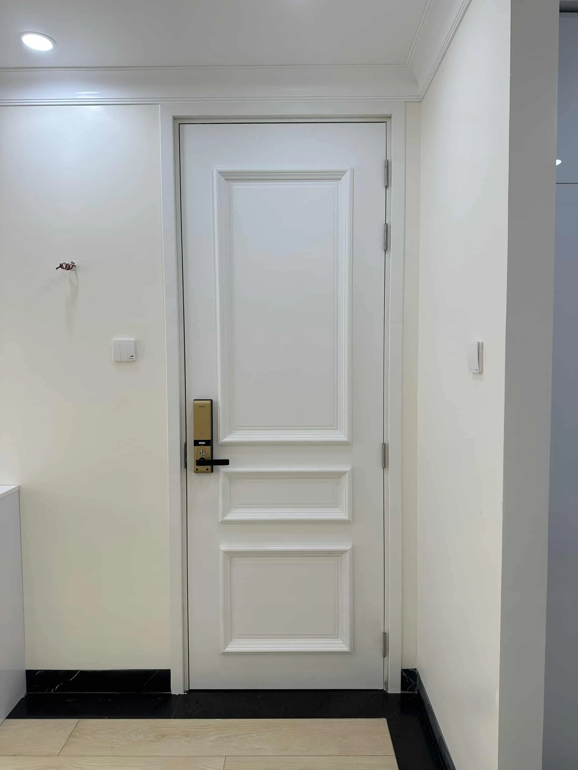 Giá cửa Composite tại Ninh Thuận