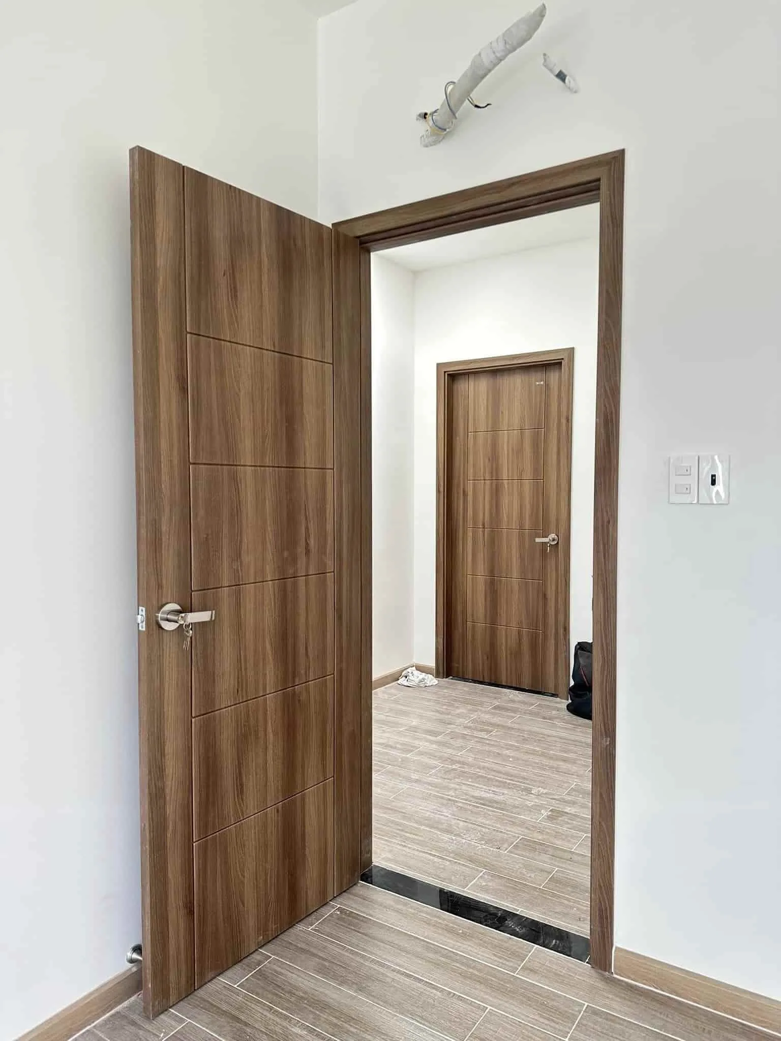 Giá cửa nhựa ABS tại Long An