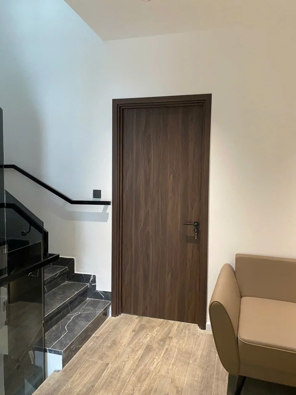 Giá cửa Composite tại Quận 1